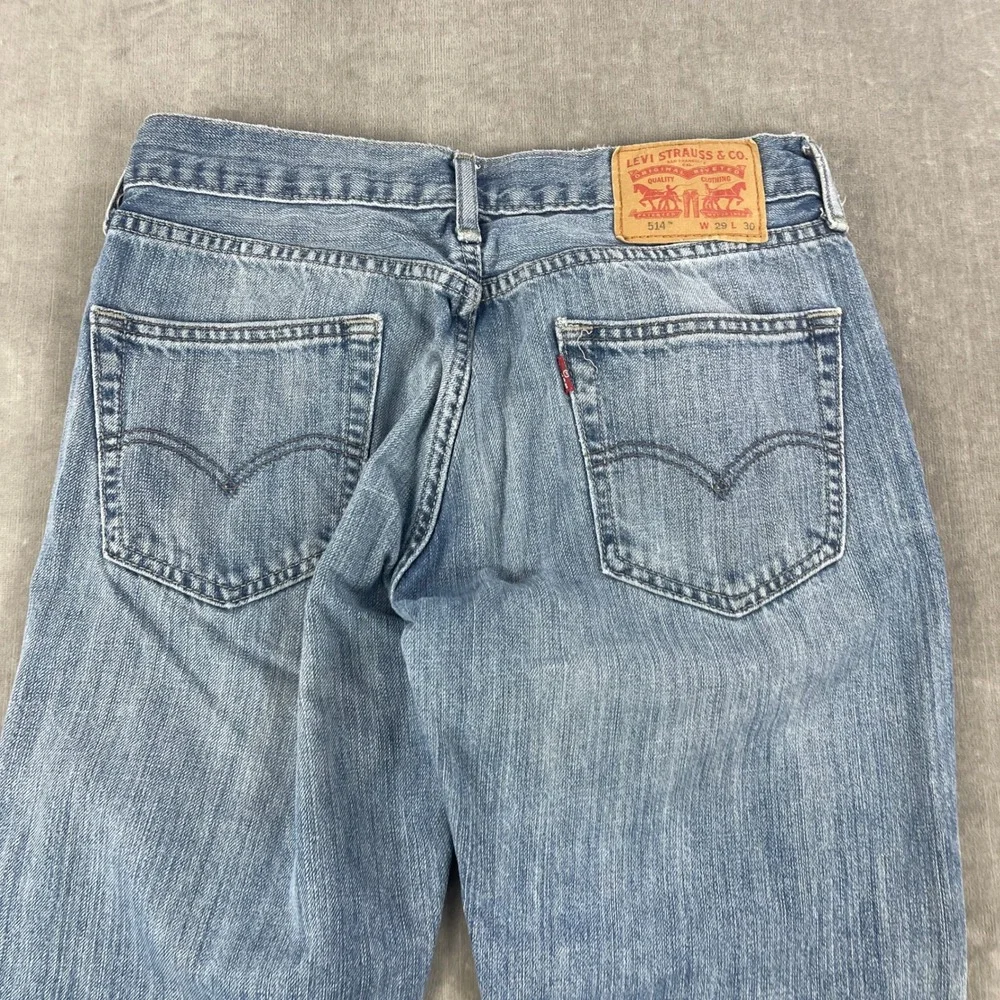 Levi 514 Mens 29x30 Blue Jeans Straight Leg Medium Wash‎ Denim